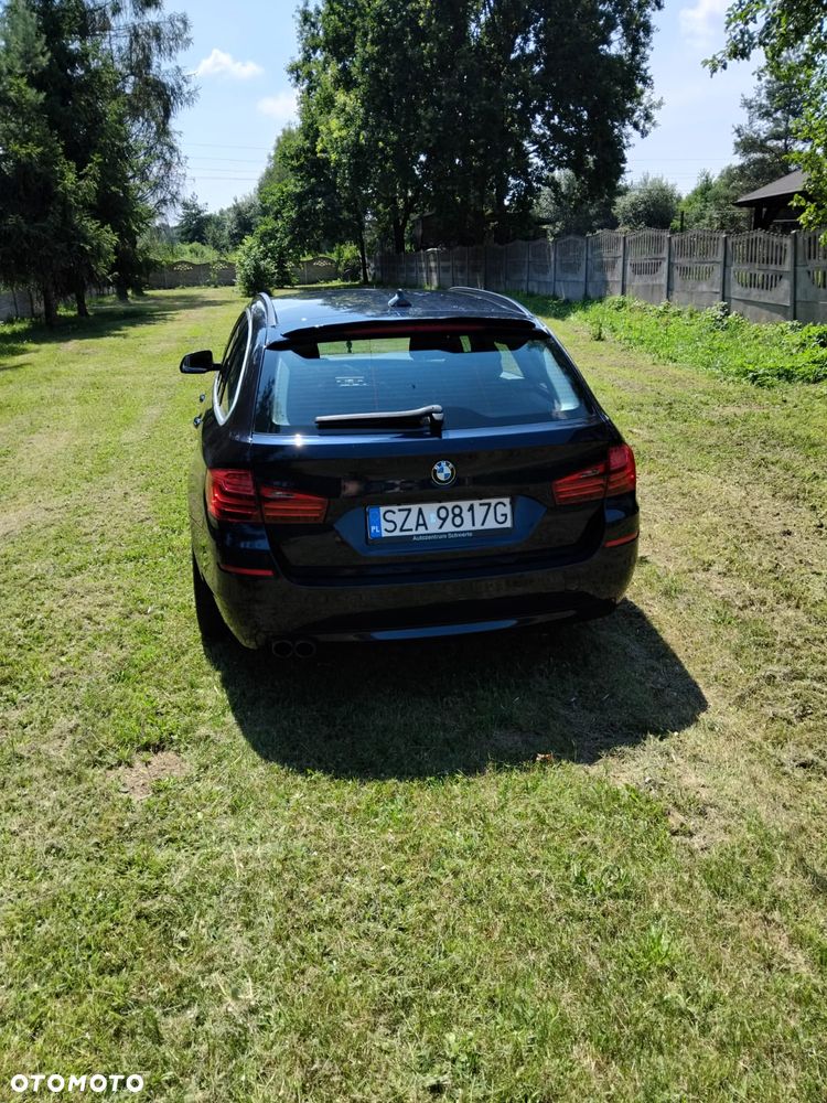 BMW Seria 5 520d - 5