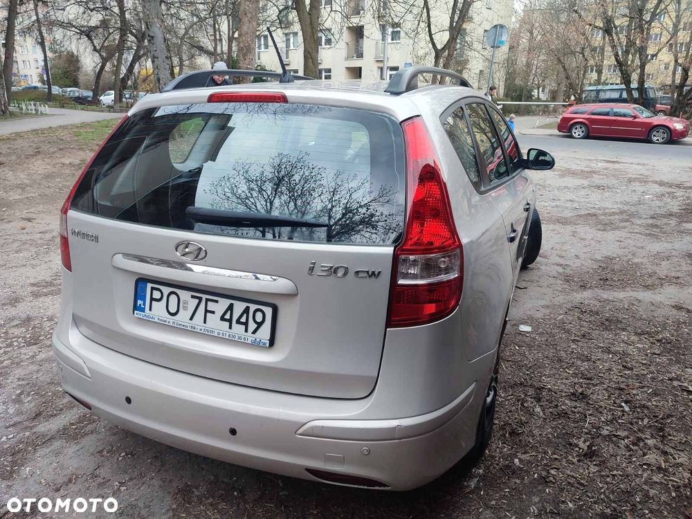 Hyundai i30 1.4 Base + EU5 - 9
