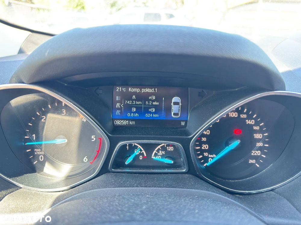 Ford Kuga - 16