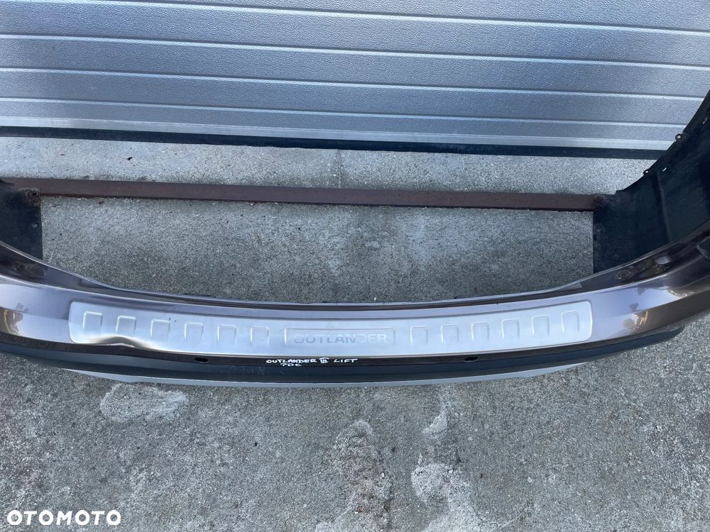 ZDERZAK TYLNY MITSUBISHI OUTLANDER III LIFT  2016-- PDC - 6