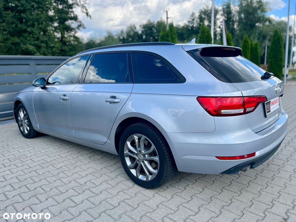 Audi A4 Avant - 13