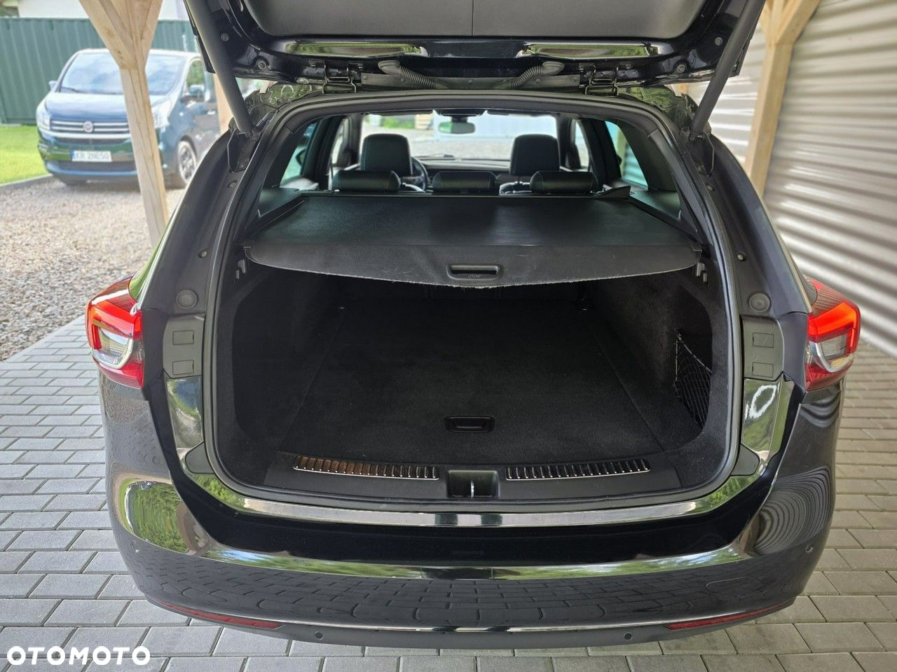 Opel Insignia 1.5 T Innovation S&S - 40