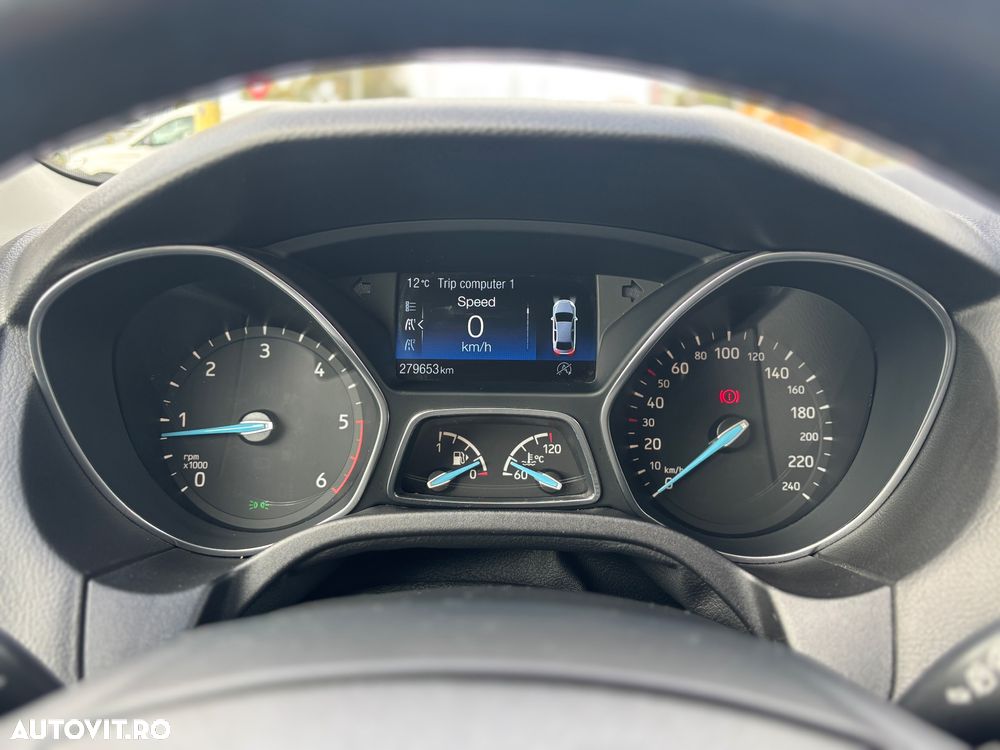 Ford Focus 1.5 TDCi Titanium - 15