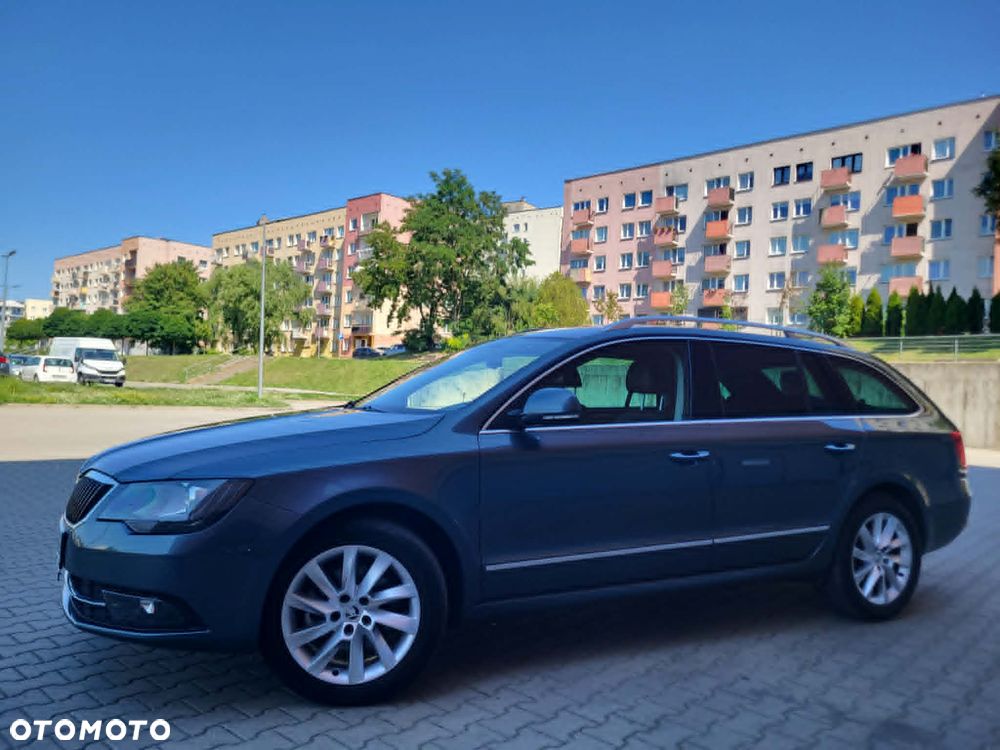Skoda Superb 2.0 TDI Green tec DSG Elegance - 18