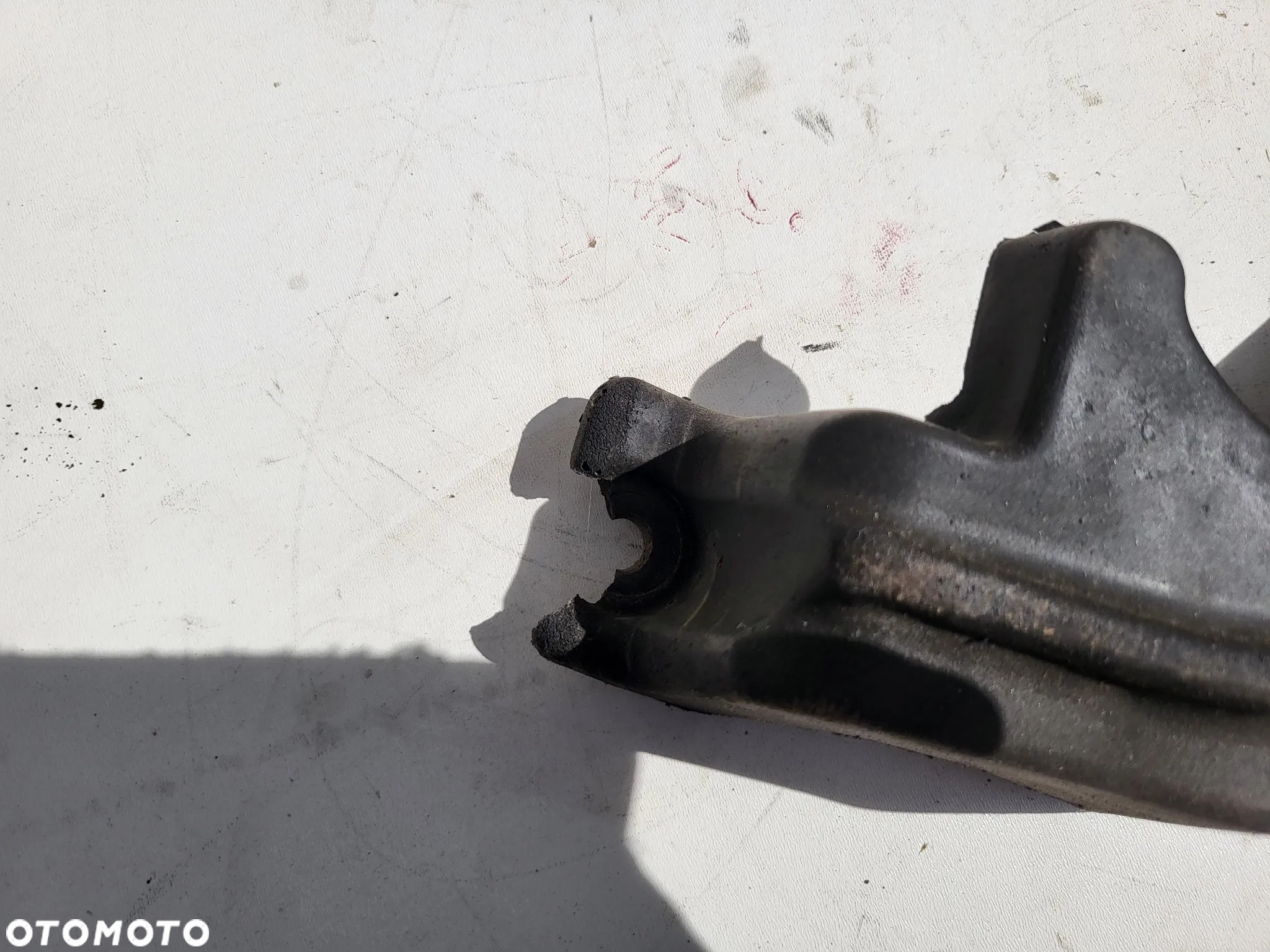 Gąbka pianka zakończenie podszybia prawa Peugeot 508 - 2