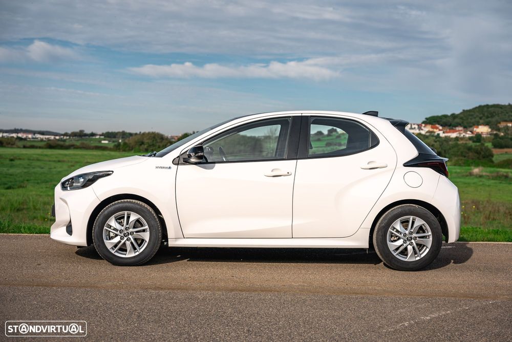 Toyota Yaris - 4