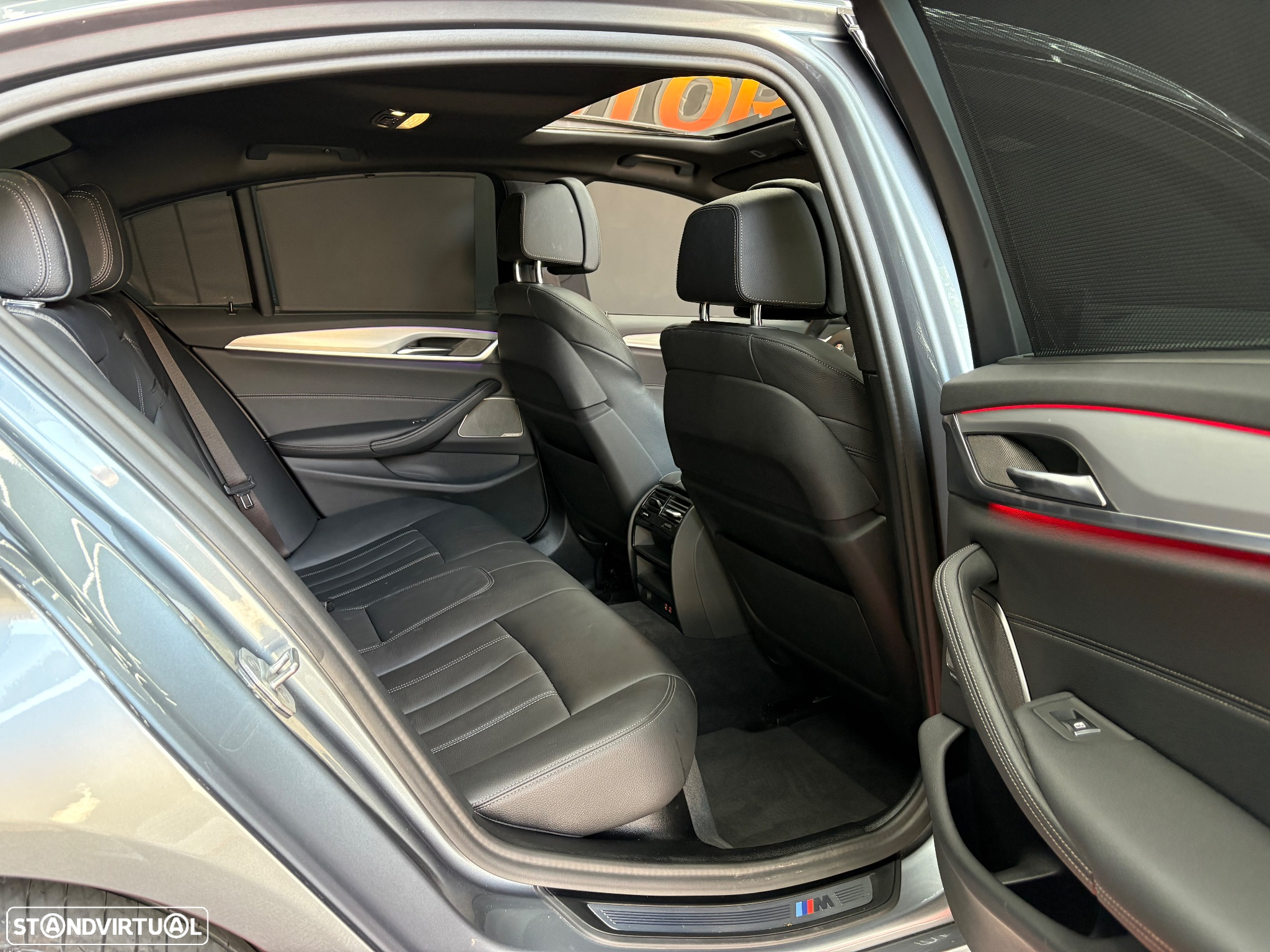 BMW 530 e Pack Desportivo M - 39