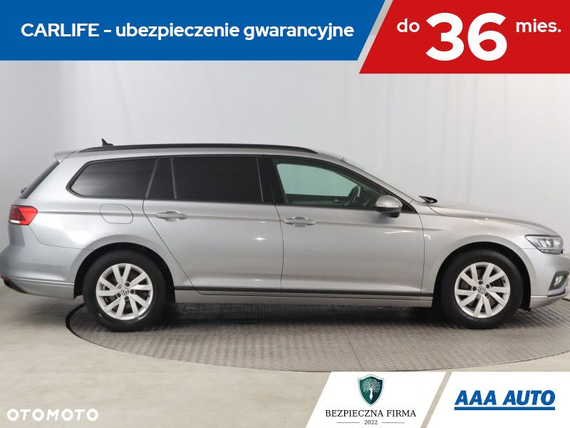 Volkswagen Passat - 7