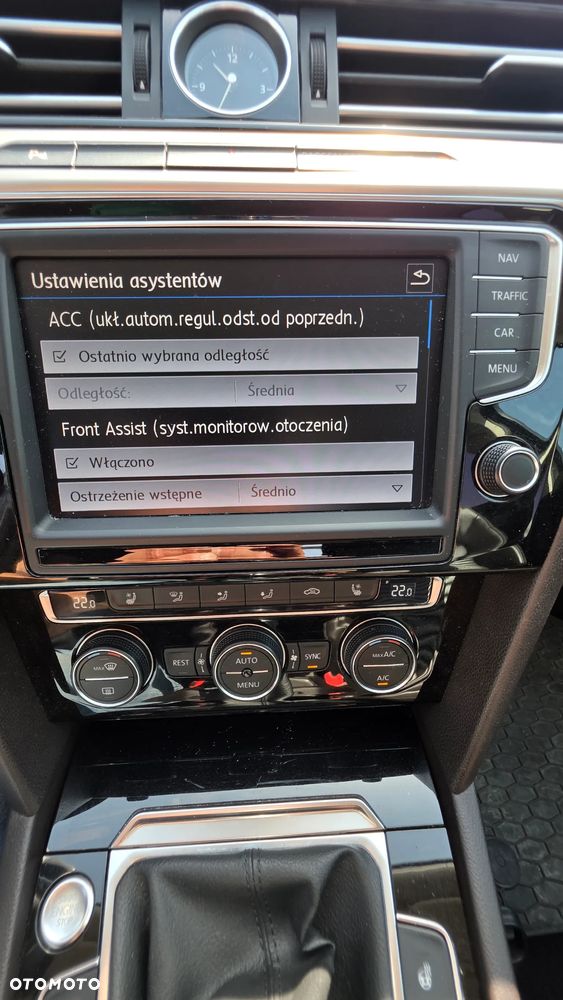 Volkswagen Passat 2.0 TDI BMT Highline - 16