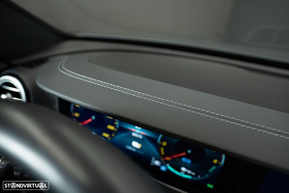 Mercedes-Benz E 300 - 26