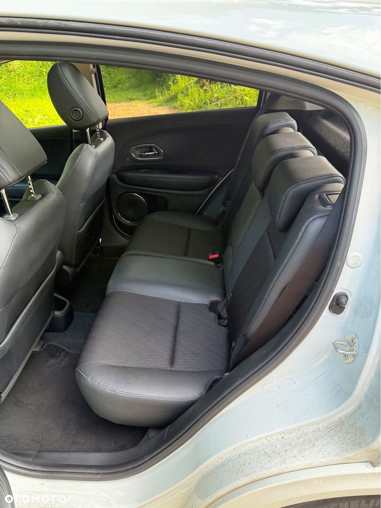 Honda HR-V 1.5 Executive (ADAS / Connect+) CVT - 24
