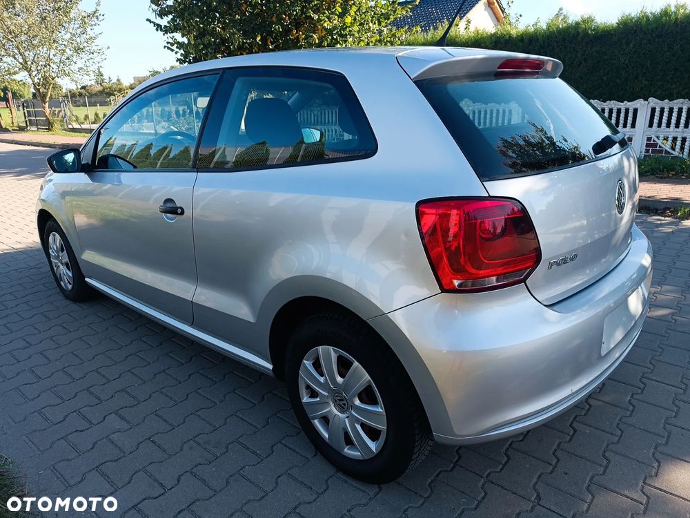 Volkswagen Polo - 8
