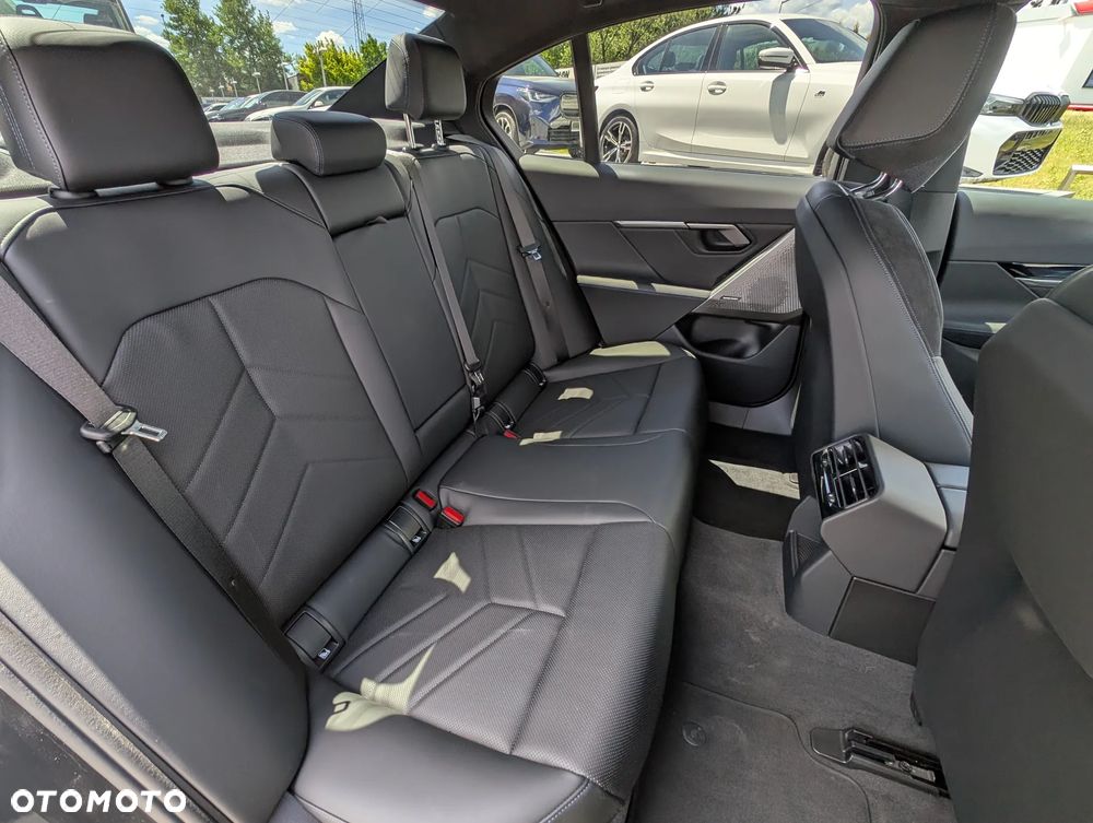 BMW Seria 5 - 17