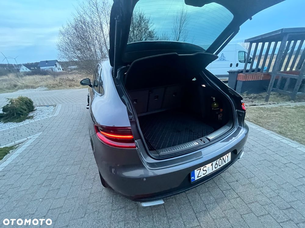 Porsche Macan Standard - 8