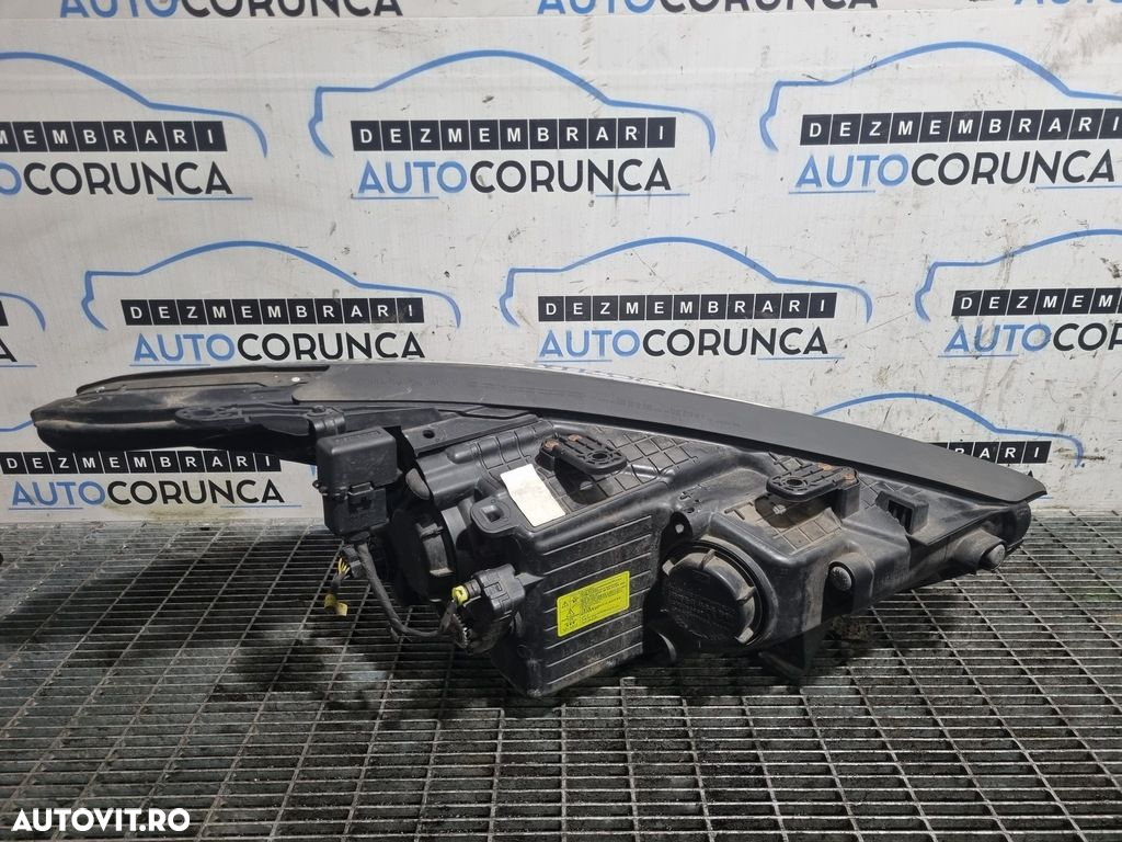 Far Stanga Hyundai Santa Fe 3 2012 - 2016 SUV 4 Usi (1193) Cu lupă - 2