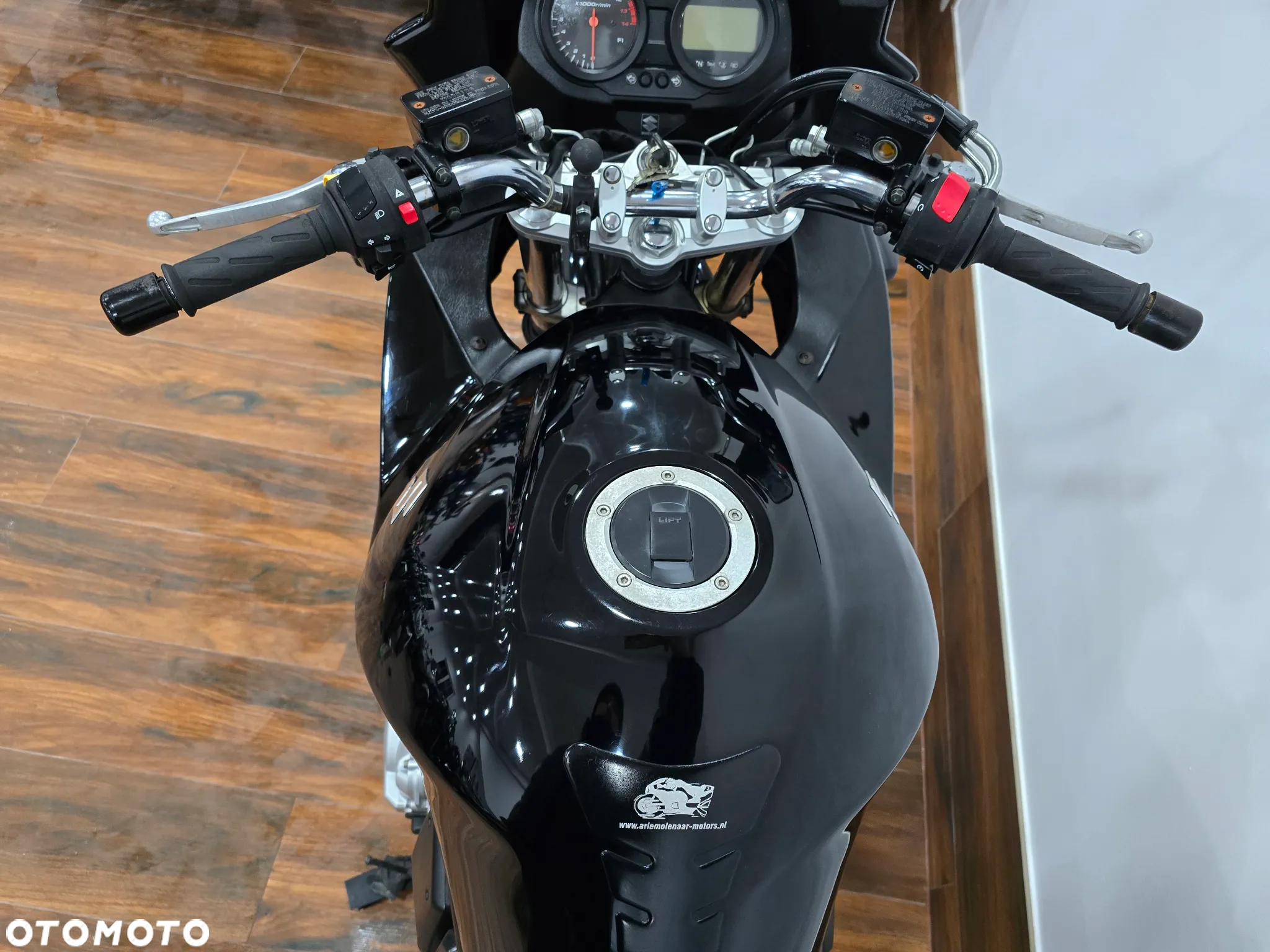 Suzuki Bandit - 18