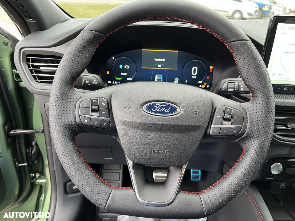Ford Kuga - 11