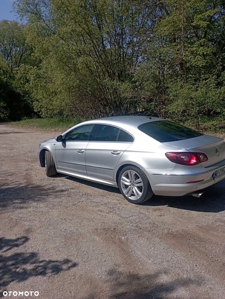 Volkswagen Passat 2.0 TDI DPF DSG R-Line Edition Plus - 4