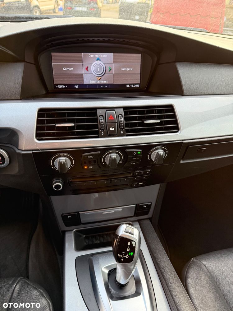 BMW Seria 5 530i - 18