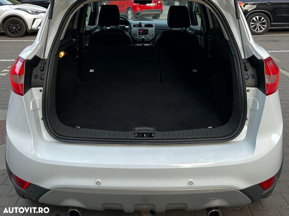Ford Kuga 2.0 TDCi 4x4 Aut. Titanium - 9