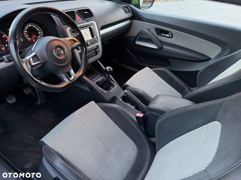 Volkswagen Scirocco - 13
