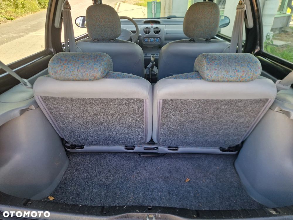 Renault Twingo - 11