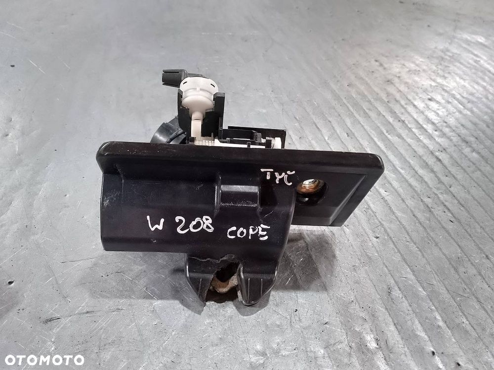 ZAMEK KLAPY MERCEDES-BENZ W208 CLK A2088000375 - 2
