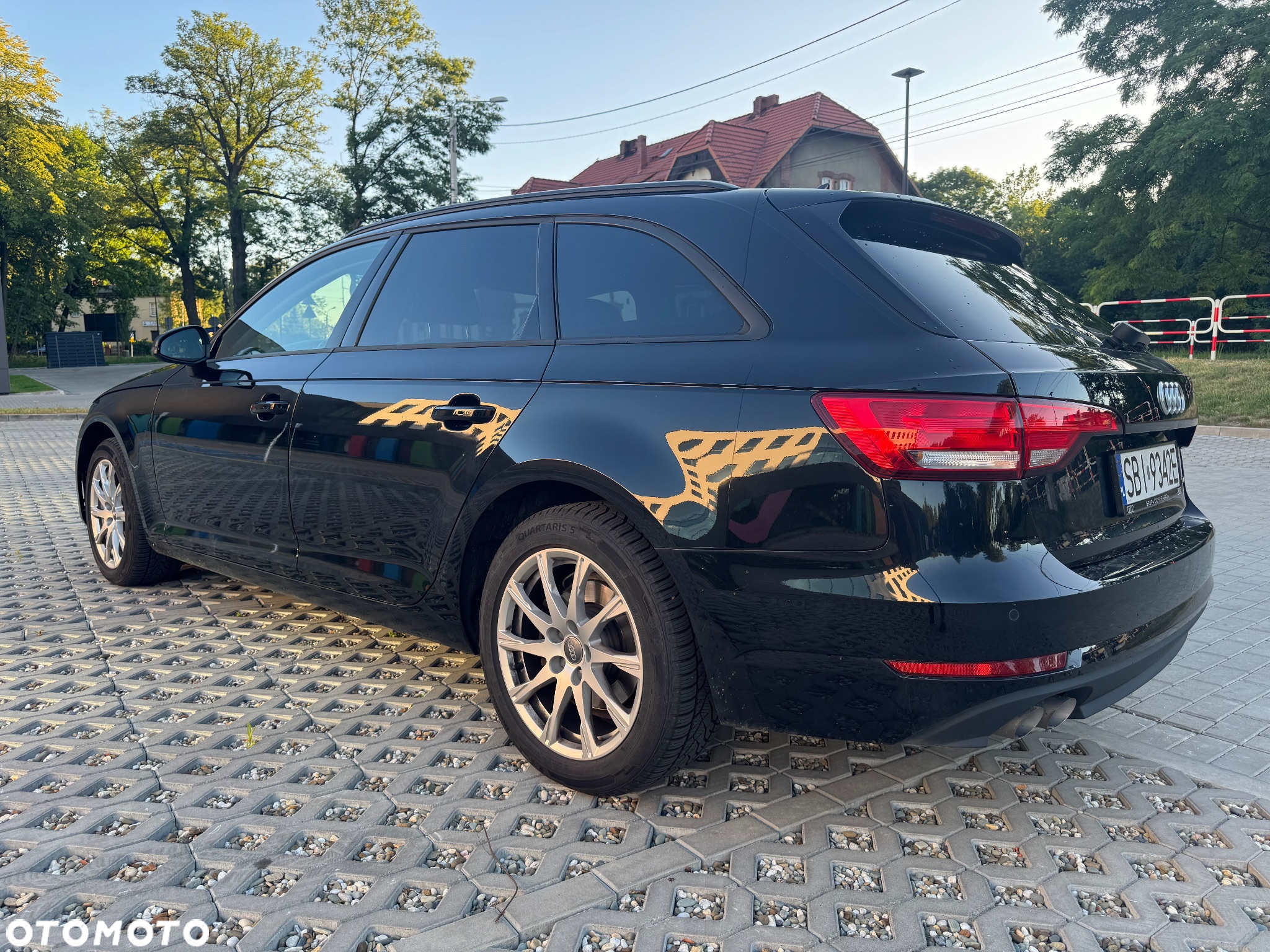 Audi A4 Avant 40 TDI quattro S tronic - 7
