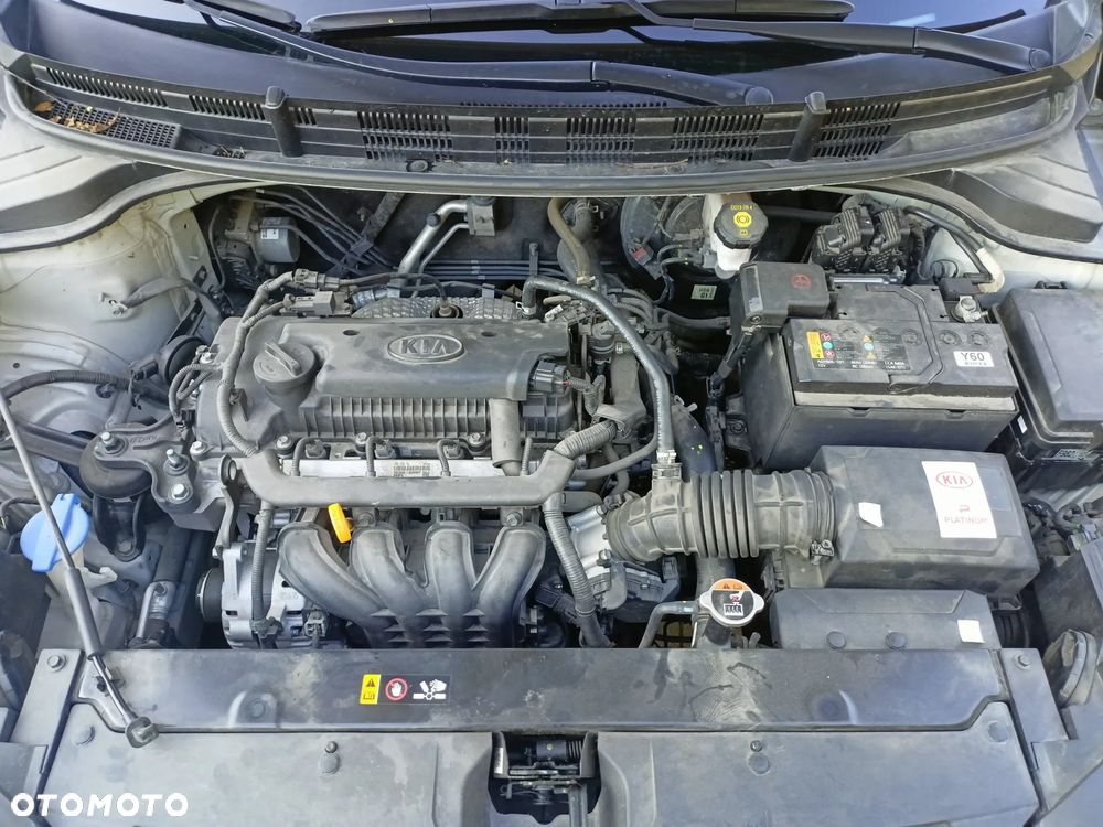 Kia Stonic 1.4 L - 28