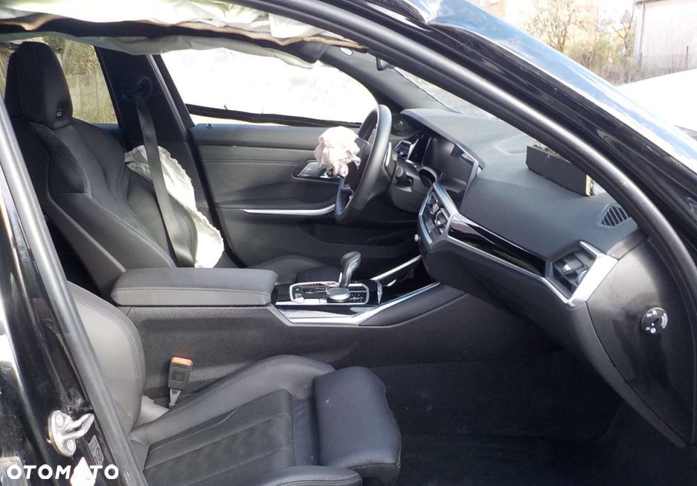 BMW M3 M Competition xDrive sport - 31