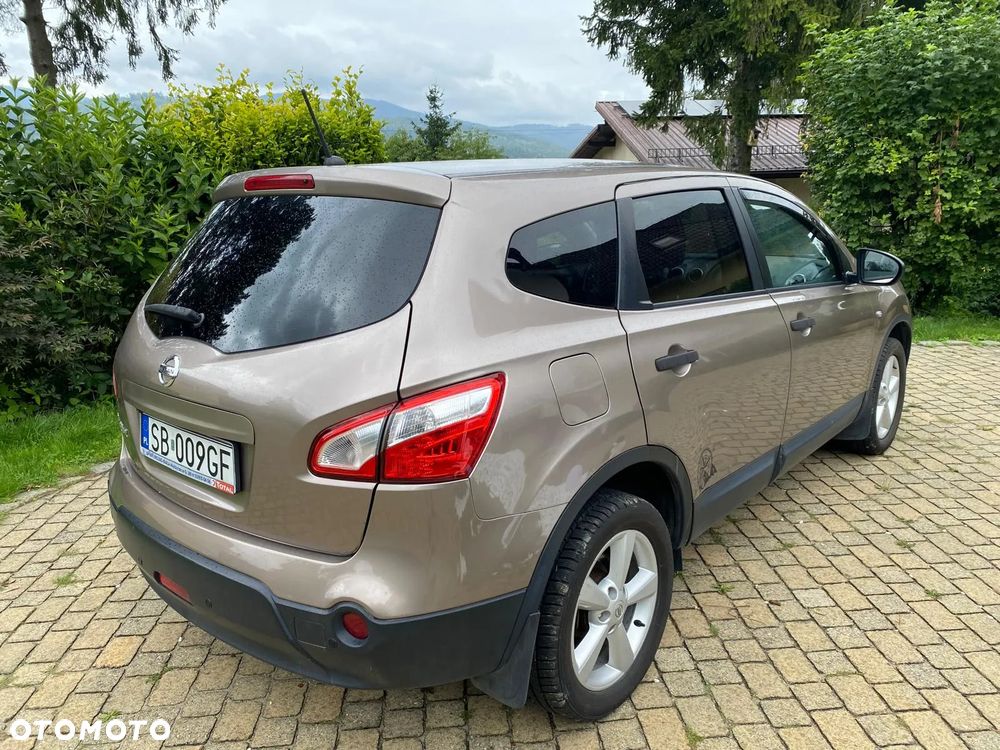 Nissan Qashqai+2 2.0 Tekna Premium - 30