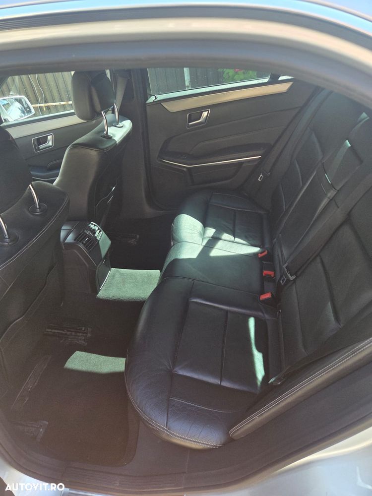 Mercedes-Benz E 220 BlueTEC Aut. - 13