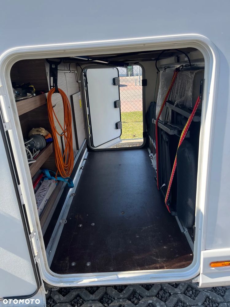 KNAUS LIVE WAVE - 18