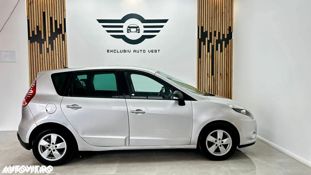 Renault Scenic 1.5 dCi Dynamique - 11