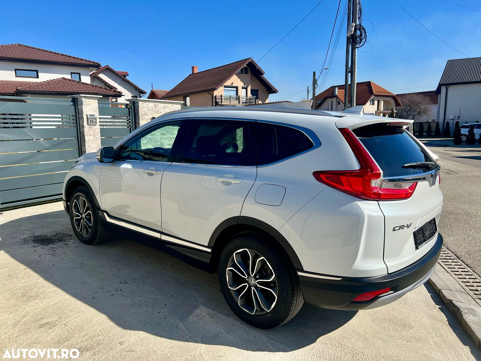 Honda CR-V e:HEV 2.0 i-MMD Hybrid 4WD Executive - 5