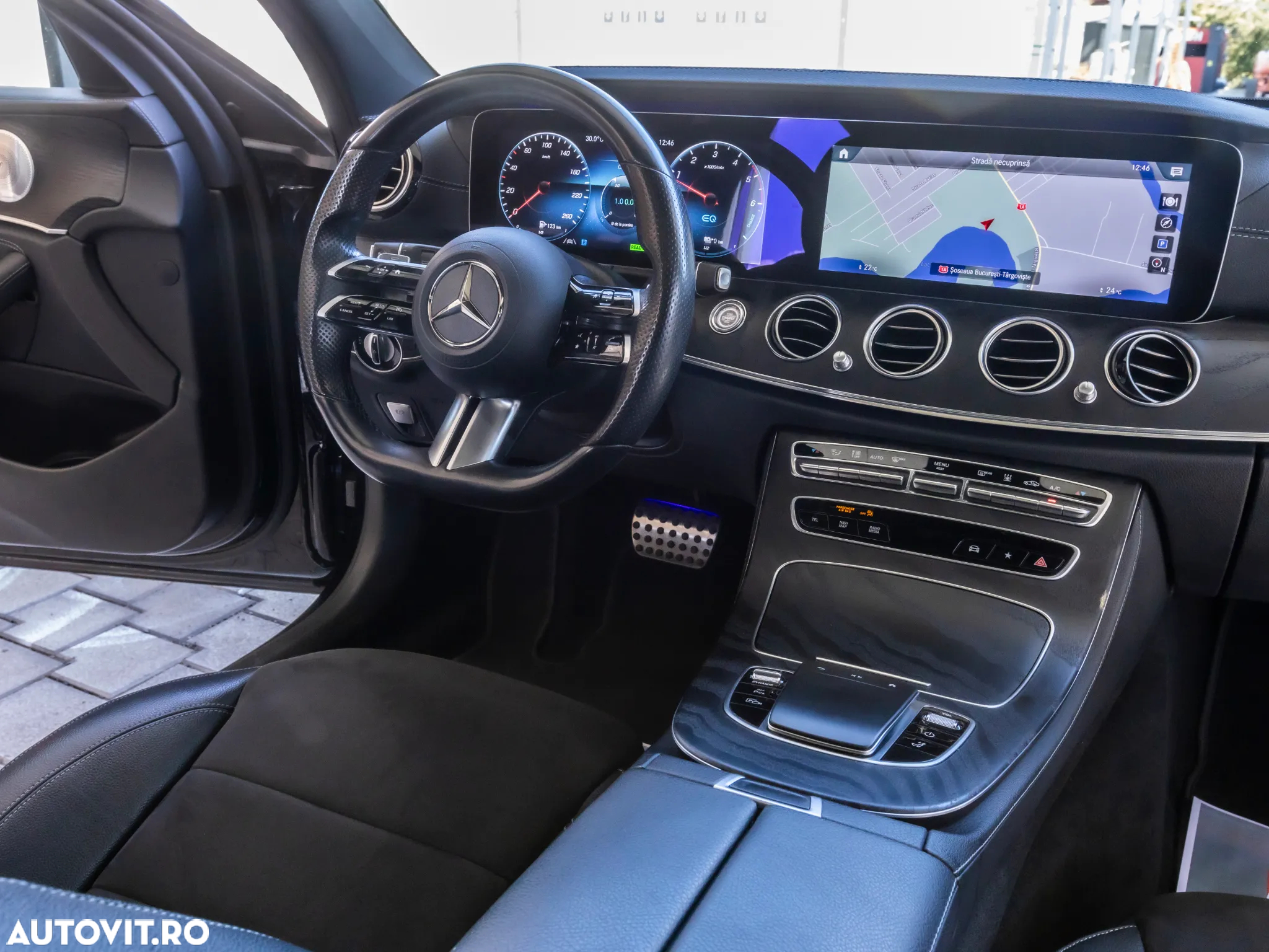 Mercedes-Benz E 300 de T 9G-TRONIC AMG Line - 7
