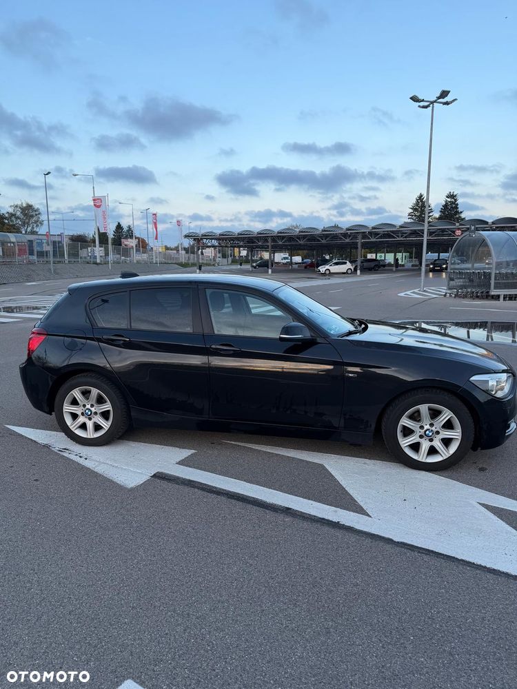 BMW Seria 1 2012 photo 2