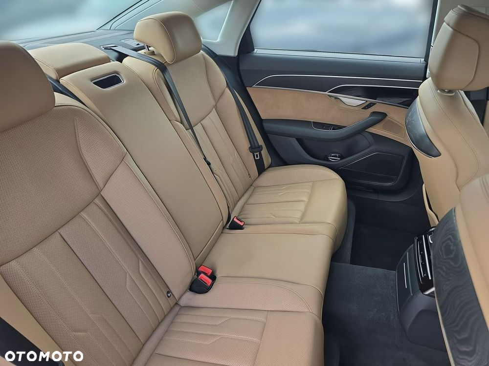 Audi A8 55 TFSI mHEV Quattro Tiptr - 11