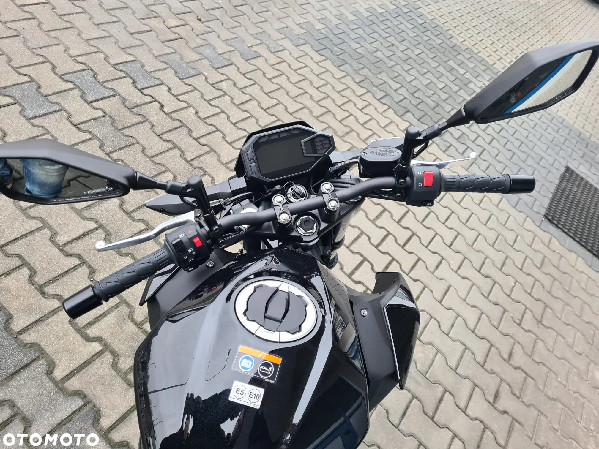 Kawasaki Z - 5