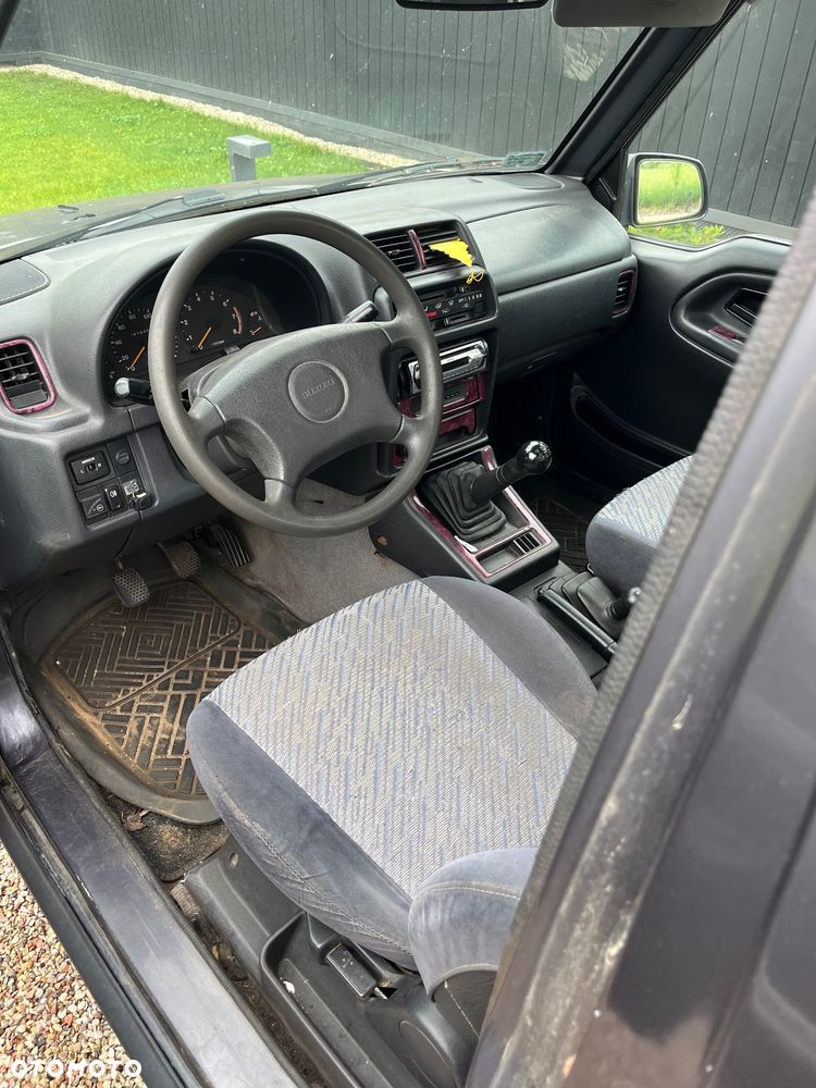 Suzuki Vitara - 20