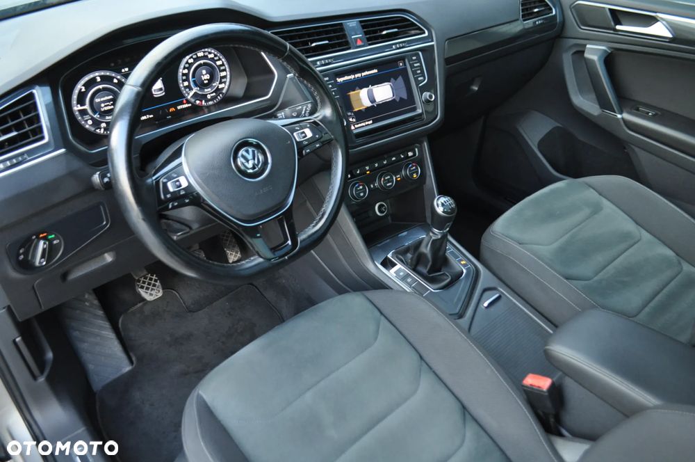 Volkswagen Tiguan 2.0 TDI SCR (BlueMotion Technology) Highline - 22