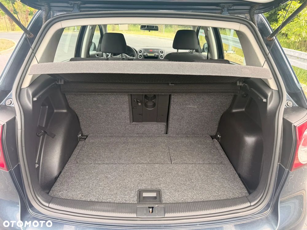 Volkswagen Golf Plus - 22