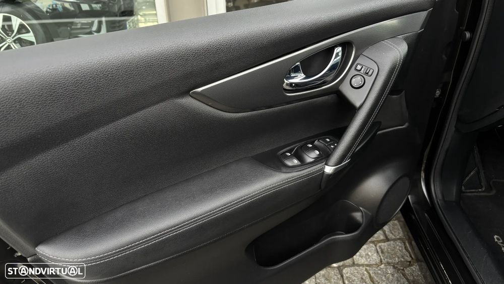 Nissan Qashqai 1.6 dCi Tekna - 17