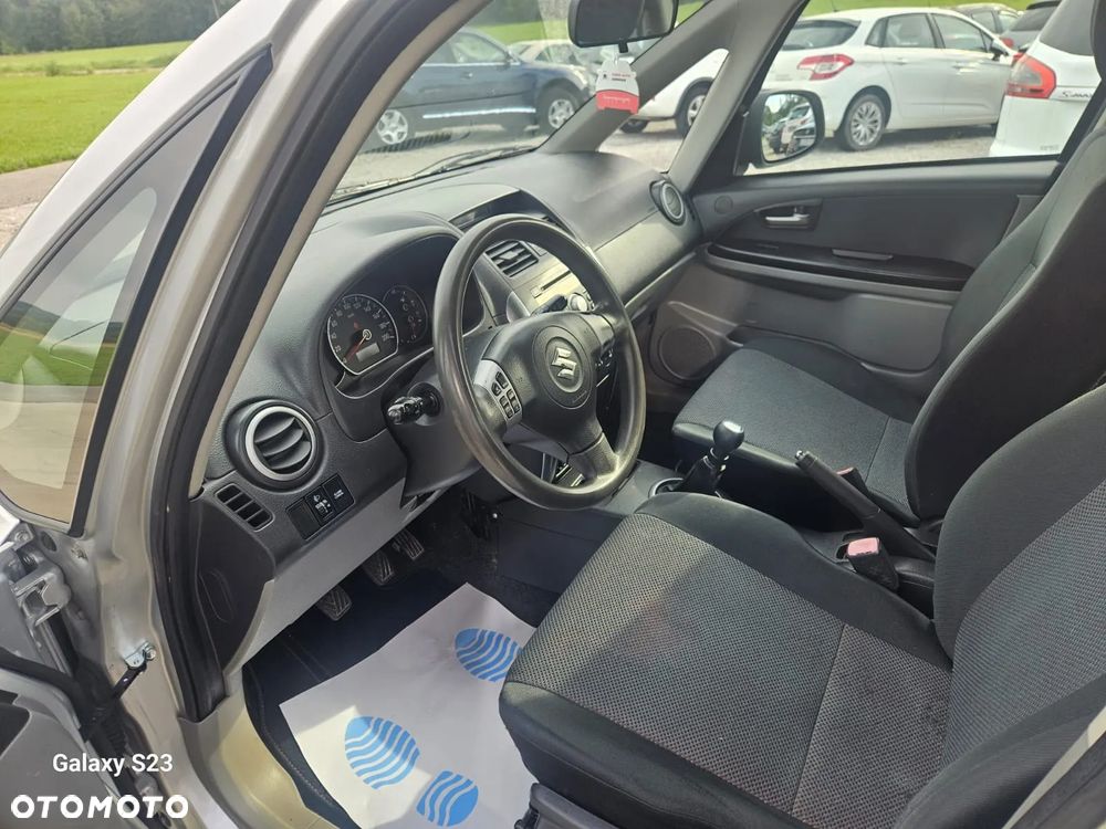 Suzuki SX4 1.6 GLX / Comfort - 8