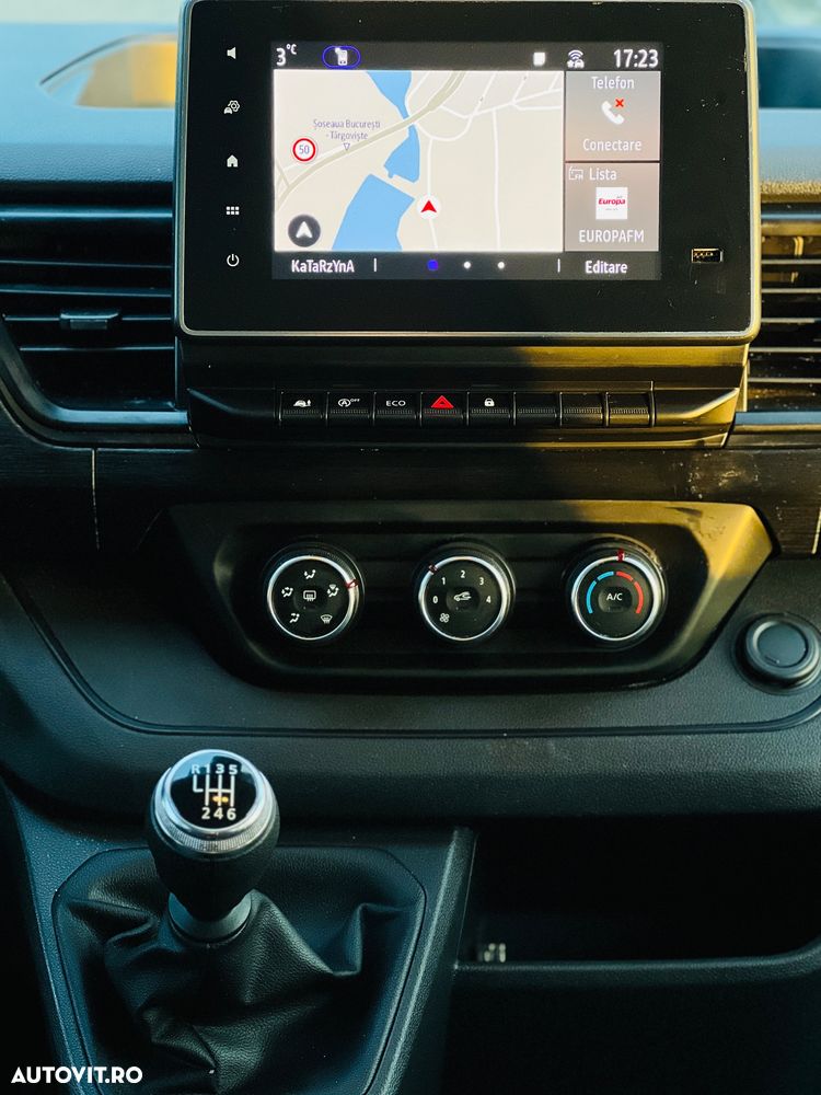 Renault Trafic Blue Grand Start - 13