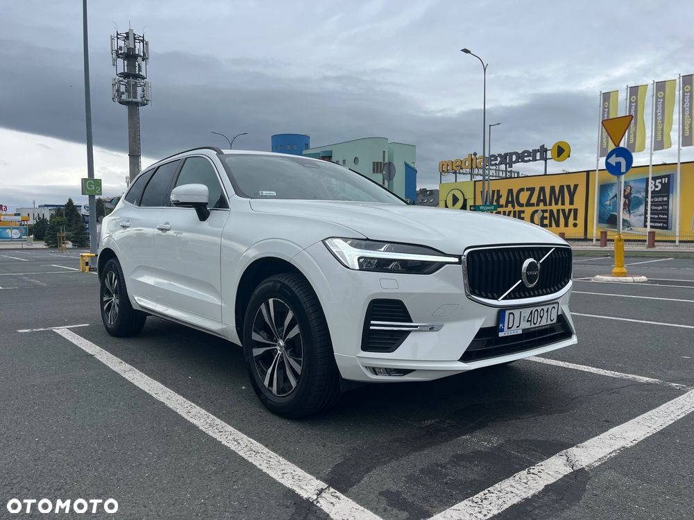 Volvo XC 60 B4 B Momentum - 3