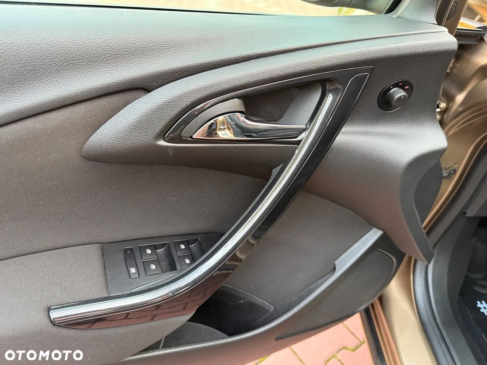 Opel Astra IV 1.6 Enjoy - 28