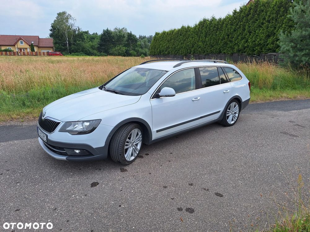 Skoda Superb 1.8 TSI Platinum Outdoor - 5