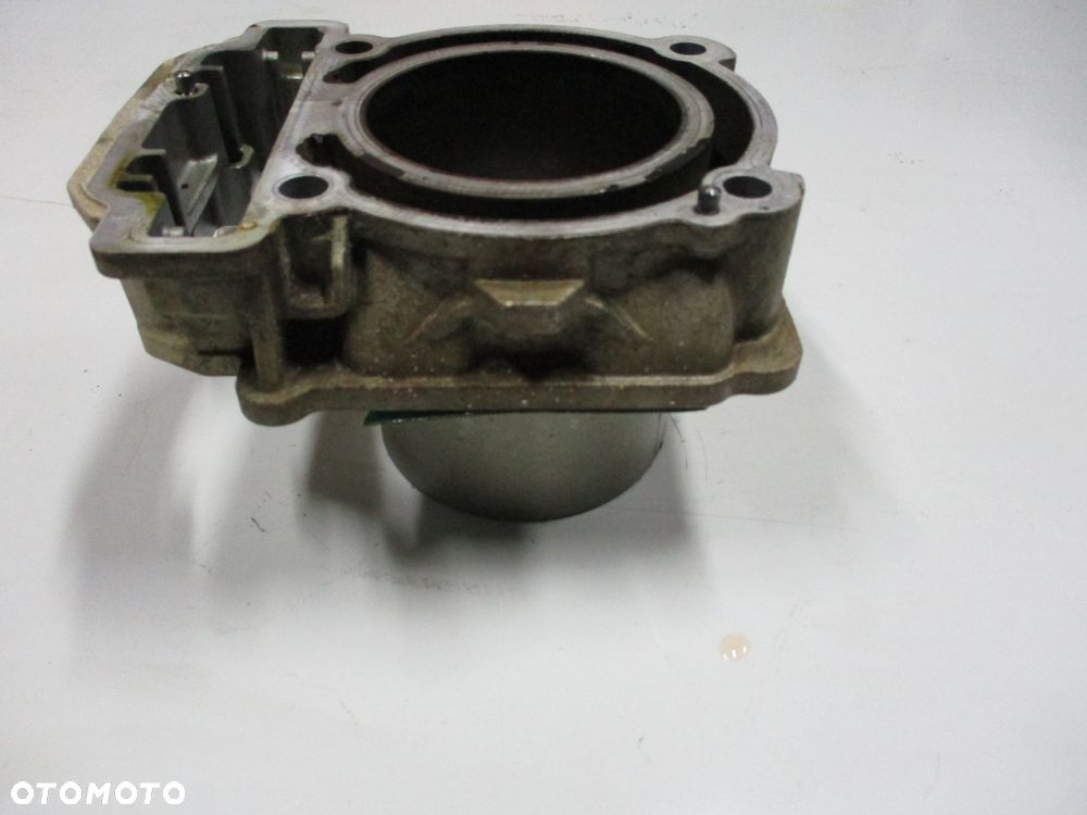 can am outlander g2 650 1000 cylinder - 2
