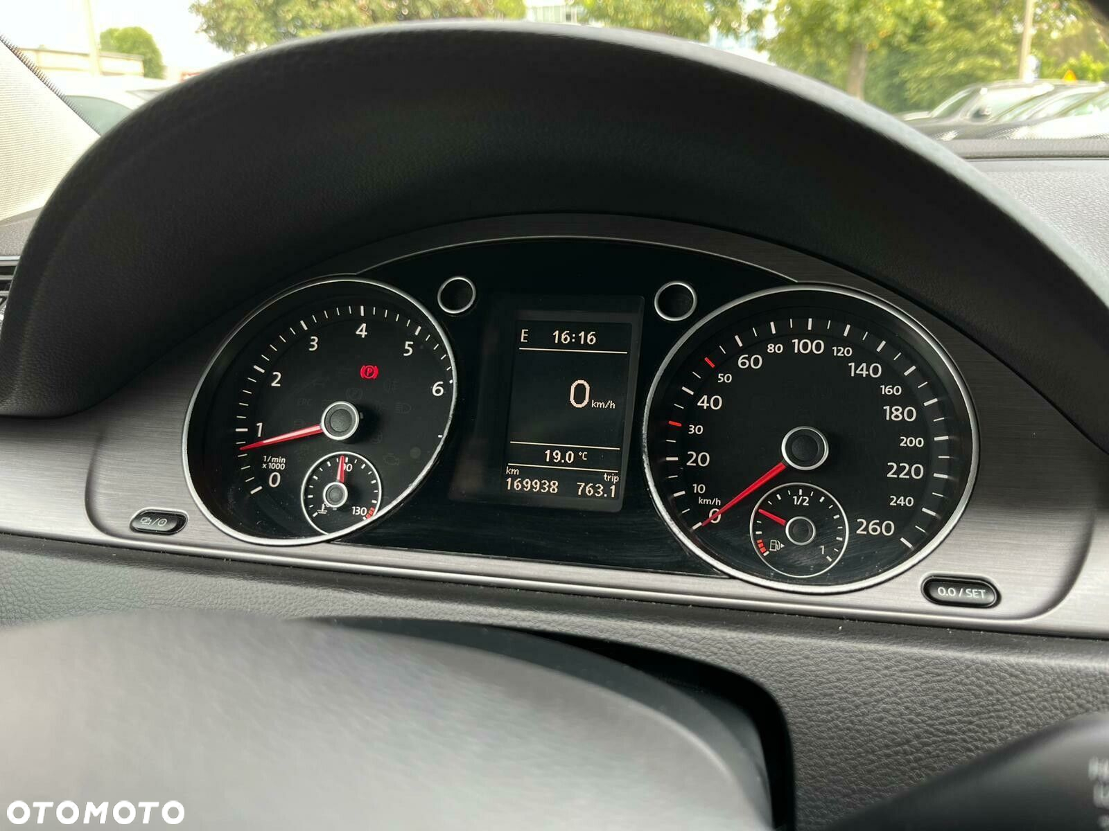 Volkswagen Passat 1.4 TSI BMT Comfortline - 15